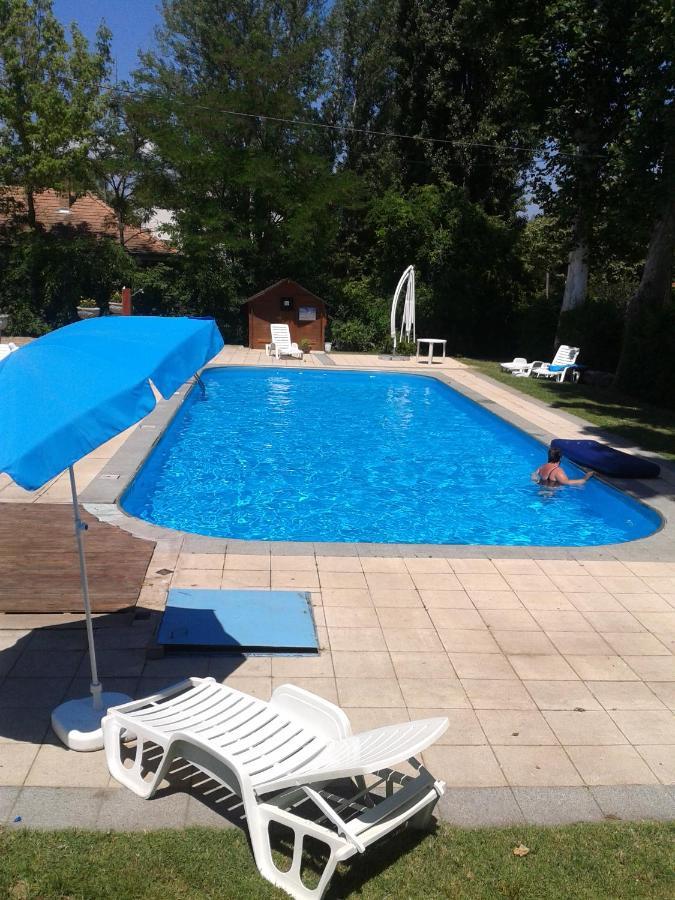 Sommer Panzio บาลาตอนเฟิลด์วาร์ ภายนอก รูปภาพ